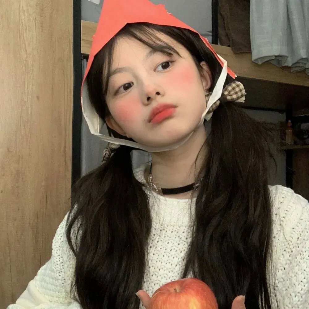 下山后,绝世美女非要拜我为师